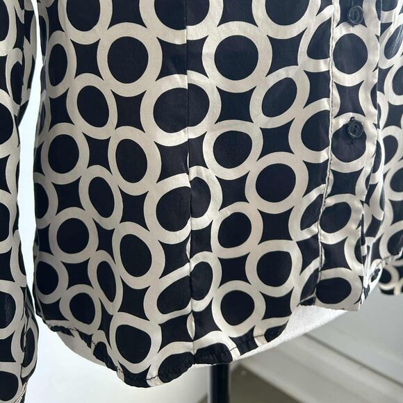 Vintage Josef Black & Ivory Pure Silk Geometric Print Button-Front Blouse – US 6 - Picture 7 of 9